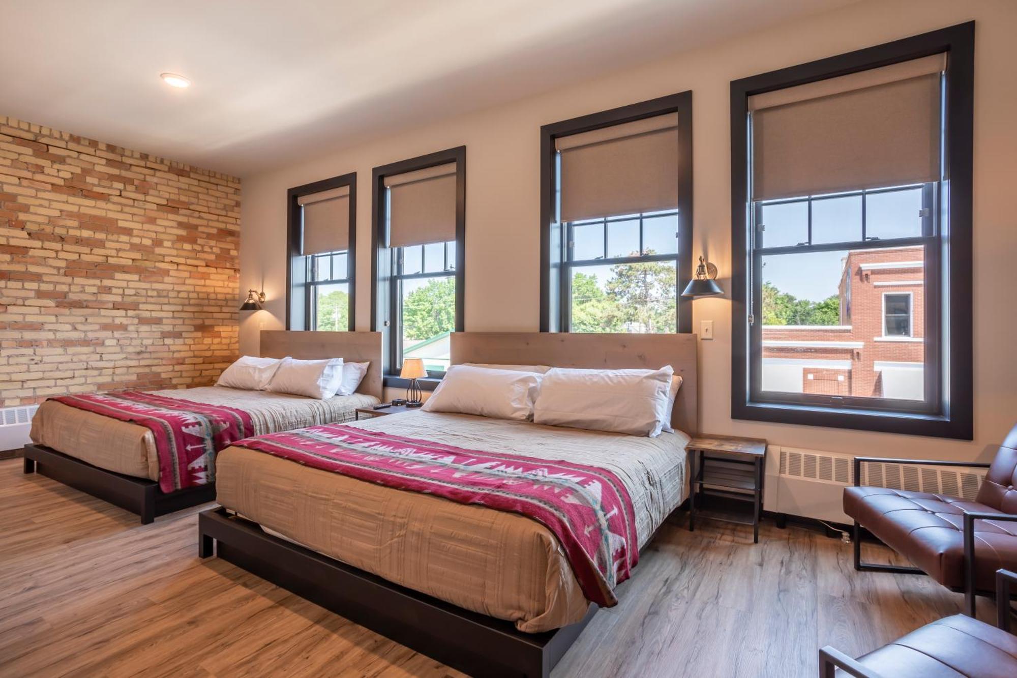 Отель Crosby Lofts Экстерьер фото