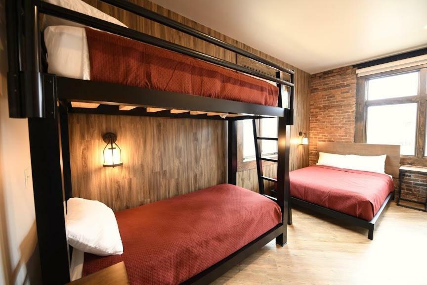Отель Crosby Lofts Экстерьер фото