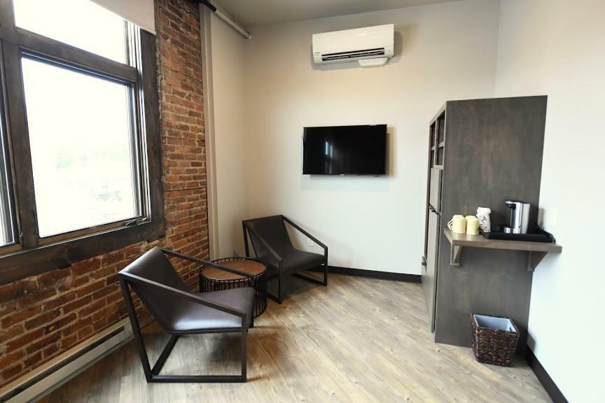 Отель Crosby Lofts Экстерьер фото